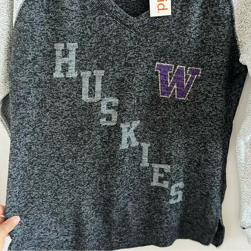 Camp David NWT Washington Huskies Heathered Gray Pullover Sweatshirt Medium