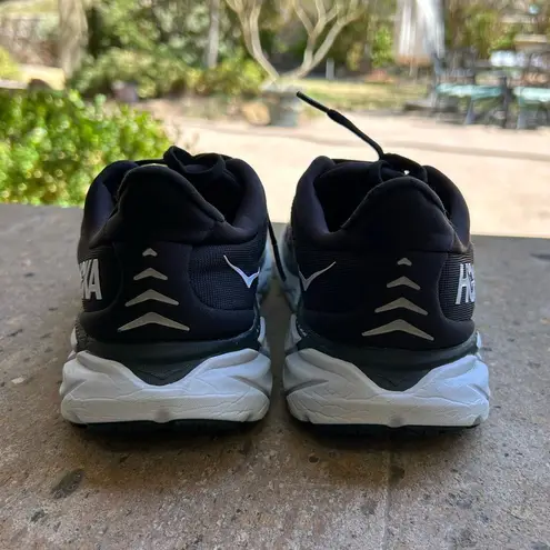 Hoka Women’s Black and White Clifton 8 Athletic Shoes - Size 8.5
