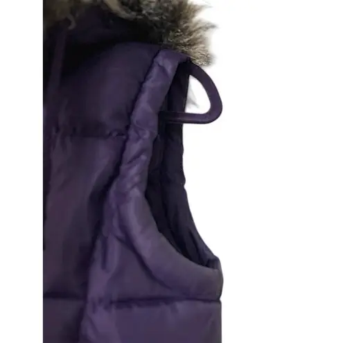 NWOT Women's Small Purple Puffer Vest Faux Fur Hooded Ski Resort Chalet Hiking