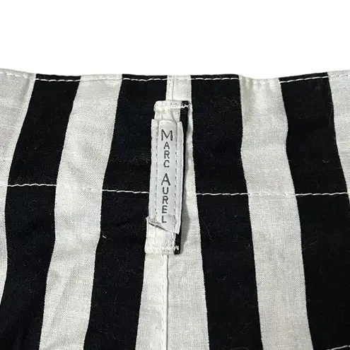 Bermuda vintage black white striped high waisted pleated front  trouser shorts