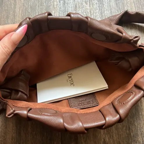 【elleme】Vague ショルダーバッグ ブラウン Elleme Vague Bag | Shopbop