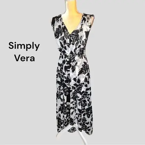 Simply Vera Vera wang gorgeous hi/ low style dress! New sleeveless Black Size undefined