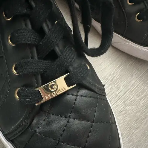 G by Guess Womens Quilted Leather Sneakers Size 8 1/2 Black Lace Up