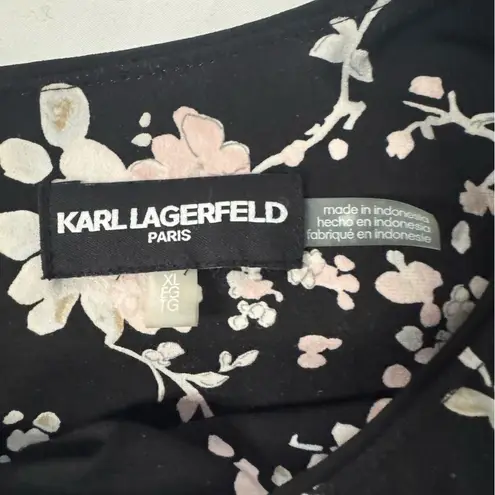 Karl Lagerfeld Floral Print Black Bell Long Sleeve Blouse Size XL Flowy Stretch