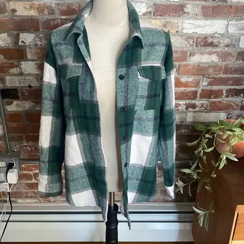 Green & White Plaid Flannel Long Sleeve Shacket Size XS