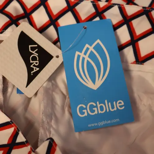 NWT Ashley Golf Shorts Womens Preppy Varsity Coolmax Resort Vacatioln Size 2 Red