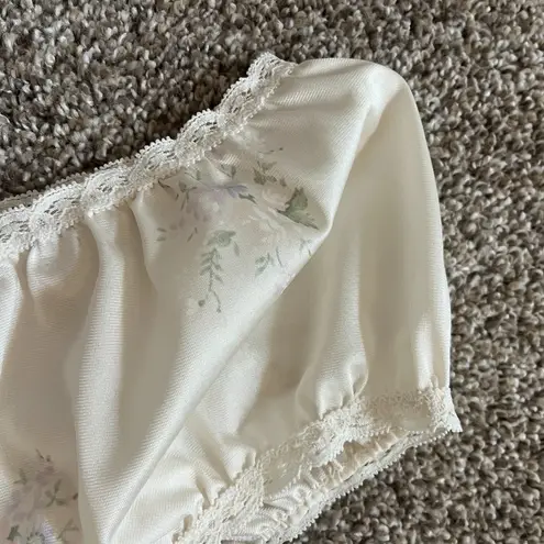Miss Elaine Vintage Nightgown Ivory/Cream Floral Lace Detail Satin Bow O/S VGUC