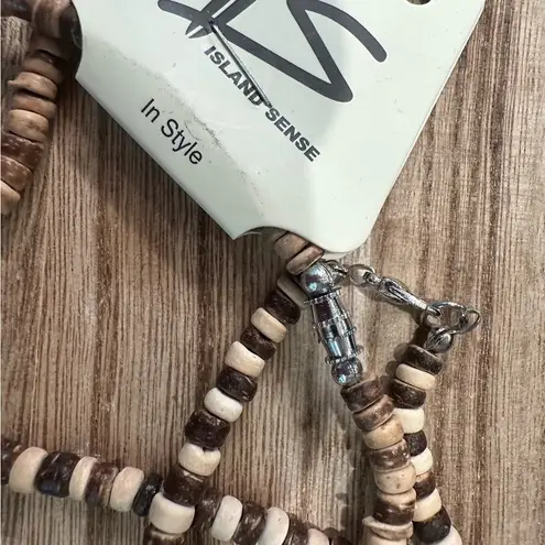 Island Sense Maui Sea Turtle Wood Beaded Necklace Brown