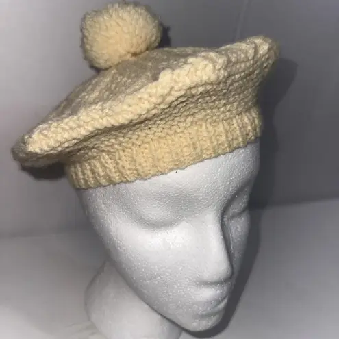 VTG John Molloy Cream Old Money Minimalist Aran Wool Pom Knit Ireland Hat Beret