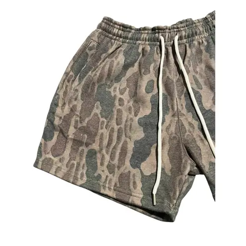 Goat Strength Sweat Shorts Womens Size M Green Brown Camo Print Pockets NWT Size M