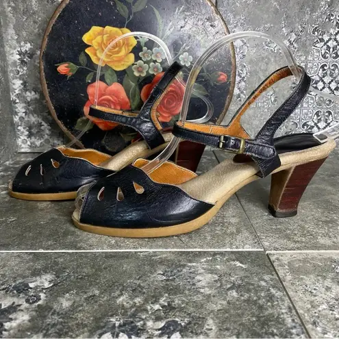 Vintage 70s Peep Toe Heel Sandals Size 8