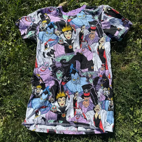 Disney VILLAINS AOP T-SHIRT