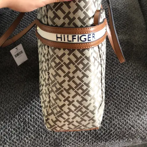 Tommy Hilfiger Brand New  Purse