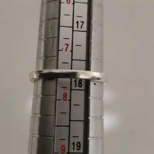 Silver Tone Yin Yang Ring Black