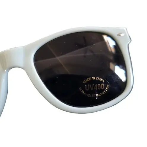 REI Village Green Sunglasses UV 400 Protection Plastic Retro Swag Outdoor NEW