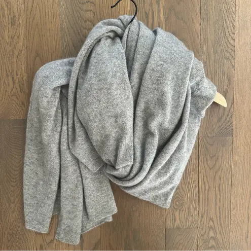 EUC White + Warren 100% Cashmere Travel Wrap in Light Heather Grey 81" x 36" Gray
