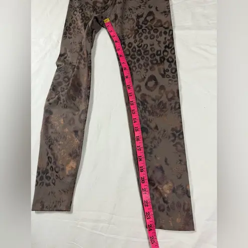 Beyond Yoga High Waisted Midi Leggings in Brown Leopard Power Shine XS