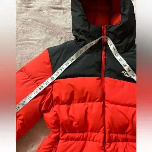 The North Face  Women's 550 Explore Farther Parka Hooded Fiery Red Sz Small NWT