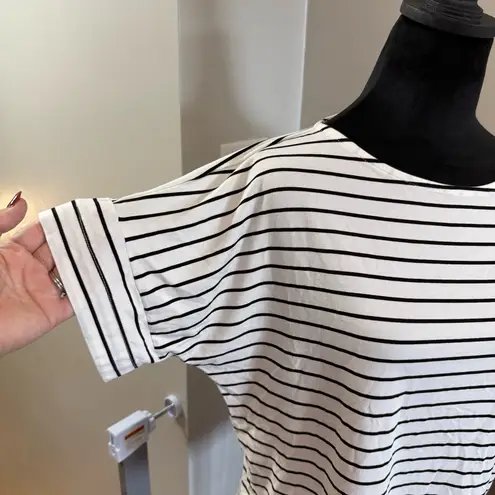 ALBION FIT Albion Women's Stretchy Crewneck Top Blouse Black White Stripe Venice Lounge L