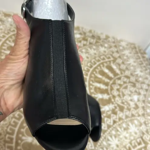 Alfani  Womens Black Padded Step Flex Peep Toe Stacked Heel Buckle Bootie 9.5