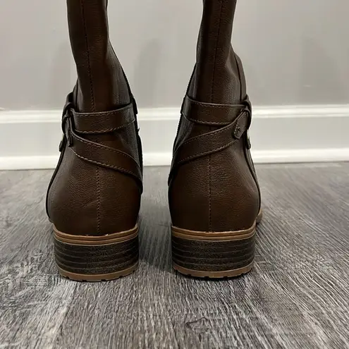 Life Stride NWOB XTrovert Riding Boot brown tall boot - 7.5 w ($100)