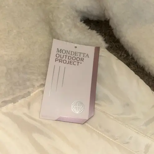 Mondetta Outdoor Project Women’s Ivory Berber Pop Over / Pullover Size XS