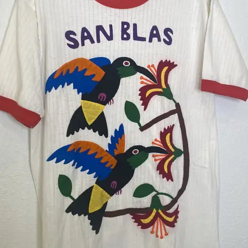 San Blas Islands Panama Hummingbird Appliqué Travel T