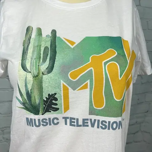 MTV Shirt womens Small 19x24 logo Music cactus dessert logo white White