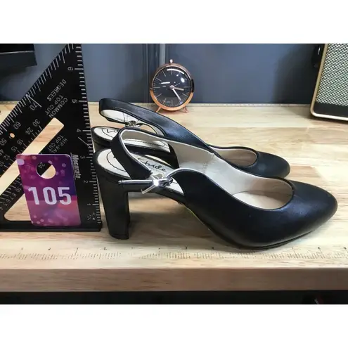 Life Stride Gigi Women's 8.5 Black Leather Sling Back Almond Toe Pump Heels