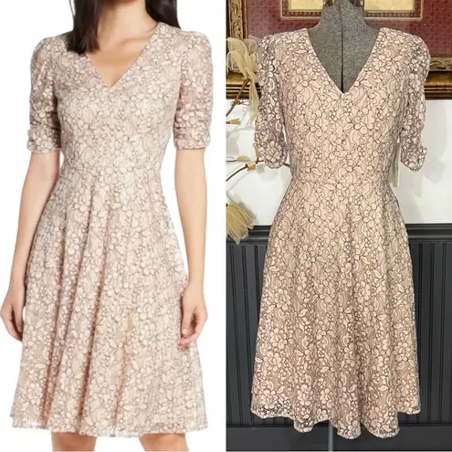 Eliza J NWT Cream Floral Lace Fit and Flare Ruched Sleeve Dress ~ Size 8 💚🍄