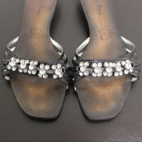 Alma en Pena Black Leather Rhinestone Kitten Slide Size 9