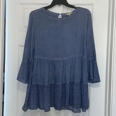 Crescent  Dusty Blue 3/4 Sleeve Ruffle Top, NWT