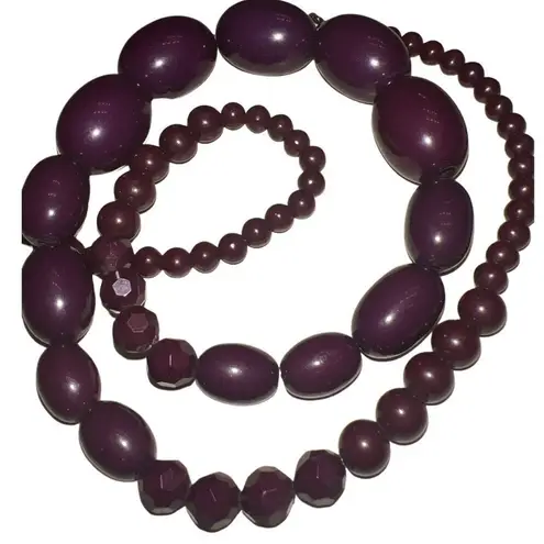 Vintage Graduated Long Plum Beaded Necklace Purple