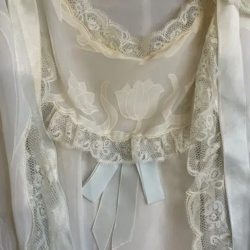 Odette Barsa Vintage White Floral Lace Trim Robe & Nightgown Set Lingerie