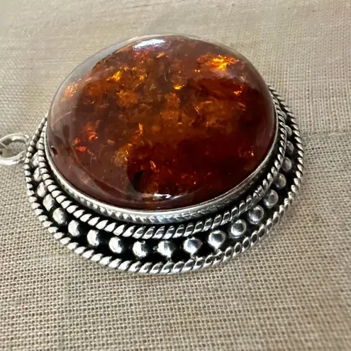 Amber Gemstone Pendant ā 925 Sterling Silver Setting, Natural Baltic Amber Jewel
