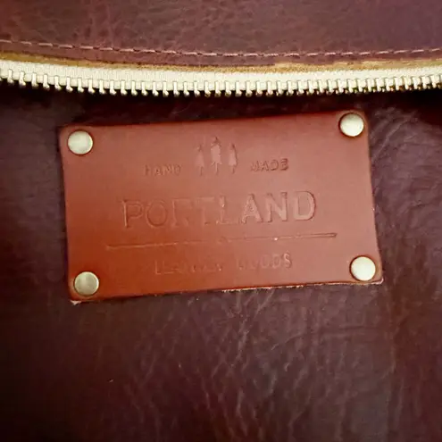 PORTLAND LEATHER | Zipper Cinnamon Bear Red Brown Tan Handles Tandles | Large