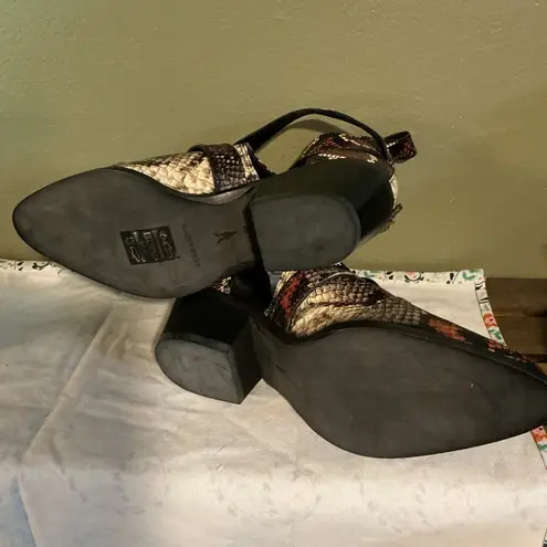 All Saints Darcey Snakeskin Ankle Bootie Size EU 37