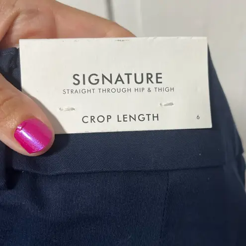 NWT Ann Taylor Navy Blue Signature Crop Pant size 6