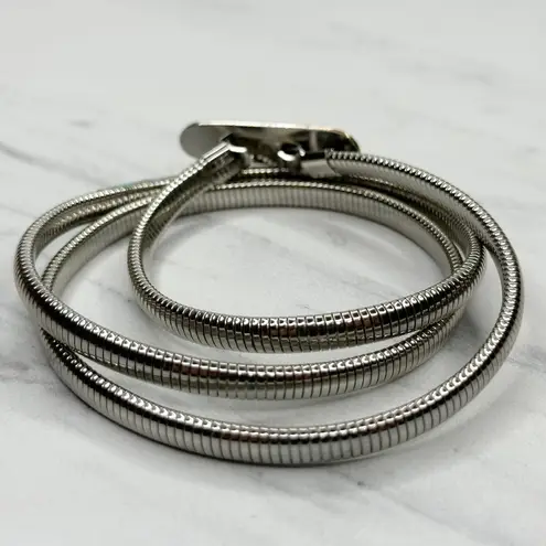 The Bar Vintage Buckle Silver Tone Coil Stretch Cinch Belt Size Small S Womens