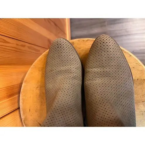 Esprit  Talia Ankle Perforated Zip Up Boots Stone Size 10M - Image 6