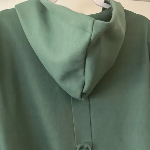 Women’s Hooded Coat M Sage Green Cotton Spandex Snaps Distinctive Details New Size M