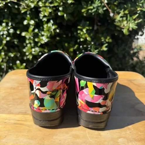 Dansko Professional Color Fusion Patent
Colorful Clogs Women’s Size 41