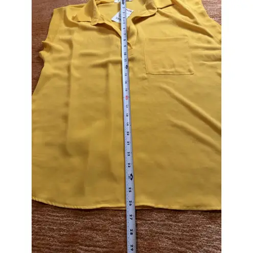 NWT Everleigh Yellow Collared Sleeveless Blouse Pocket Detail Women’s Size XL
