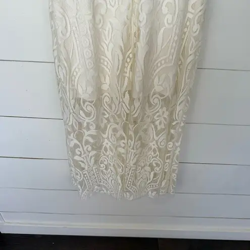 Alexis Women’s Medium Cream Lace Cutout MIDI Dress