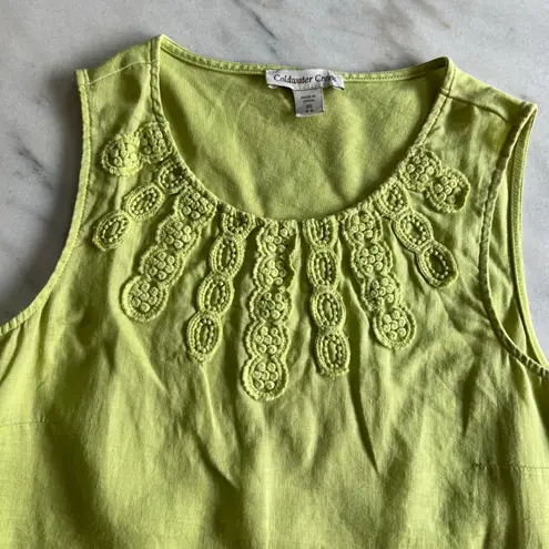 Coldwater Creek XS Sleeveless Top Green Crochet Neckline Casual Tank