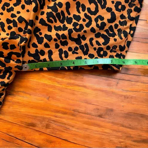 LICI FITLeopard Print Scrunch Biker Shorts