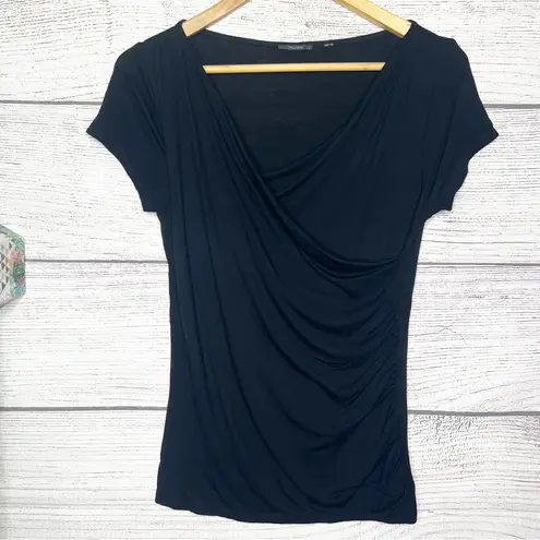 Tahari Black Short Sleeve Surplice V Neck Faux Wrap Drape Top Size Small