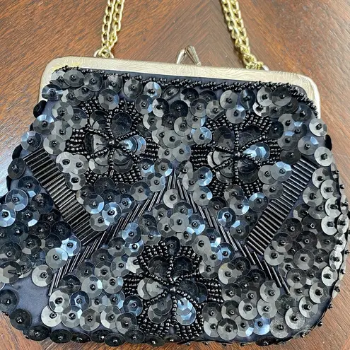 Vintage Black & Gold Beaded & Sequins Snap Purse