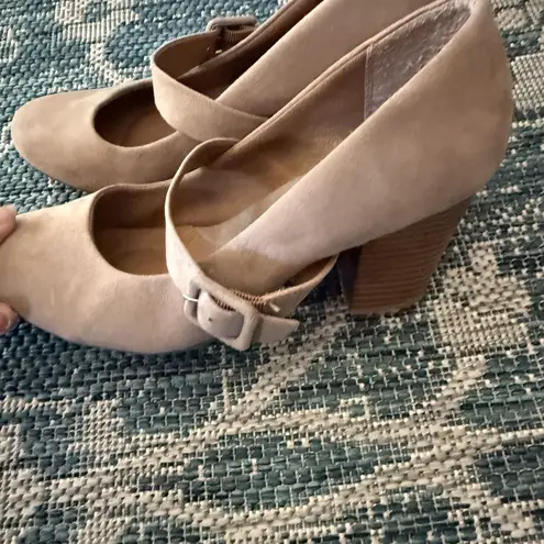 Eurosoft Shoes Womens Size 8.5 Mary Jane Block Heel Buckle Strap Suede