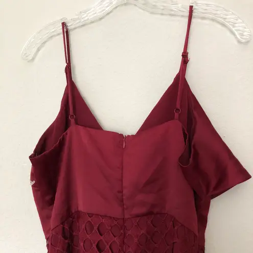 Lucy Paris NWOT Ruffle Red Lace Dress